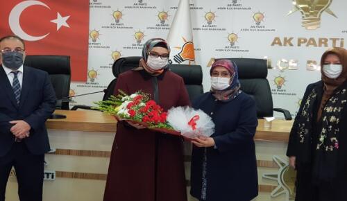AK Parti Kadın Kolları Devir Teslim Töreni Yaptı!