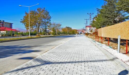 Afşin’de Caddeler Yenileniyor!