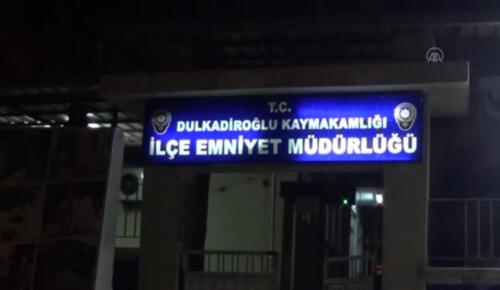 Temizlik işçisi yolda bulduğu 50 bin lirayı sahibine teslim etti!