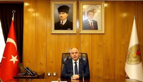 Vali Coşkun, 10 Ocak Çalışan Gazeteciler Gününü Kutladı!