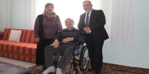 Başkan Güven Tekerlekli Sandalye Hediye Etti.