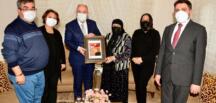 Vali Coşkun’dan Şehitlerimizin Kıymetli Ailelerine Ziyaret