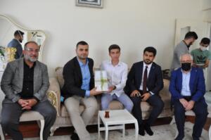 Afşin Spor Yönetimi Başkan Kıraç’ı Ziyaret Etti! DSC 0322 1 300x199 Afşin Spor Yönetimi Başkan Kıraç’ı Ziyaret Etti!