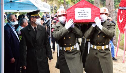 ŞEHİT PİYADE SÖZLEŞMELİ ER İSLAM ÇİFTÇİ, DUALARLA EBEDİYETE UĞURLANDI
