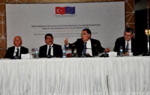 ASLAN DEVEBOYNU 2 300x190 Büyükşehir’de Yılın Son Meclis Toplantısı Gerçekleştirildi!