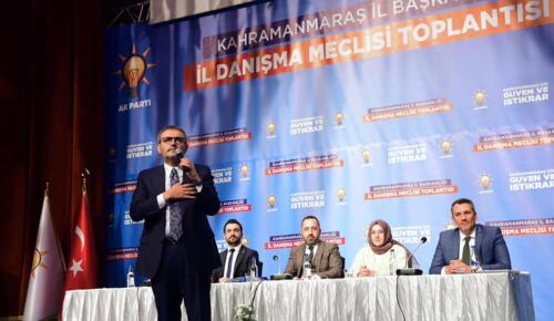 Ünal: “Kaç kişinin geldiğine değil hangi hizmetin geldiğine bak”