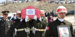 Şehidimiz Tekbirlerle Son Yolculuğuna Uğurlandı