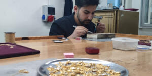 5 milyon liralık altın kanalizasyona akıyor