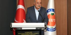 Kumluca’da “Dezenformasyonla mücadele” konuşuldu