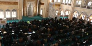 AFŞİN’DE CUMA NAMAZI ÇOŞKUYLA KILINDI