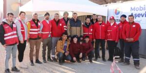 VALİ ÇİFTÇİ, KIZILAY EKİPLERİNİ ZİYARET ETTİ