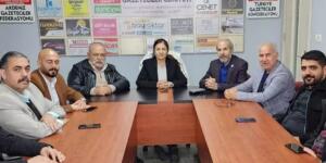 Gaye Coşkun; “Deprem Bölgesinde Gazeteciler Yardım Bekliyor”