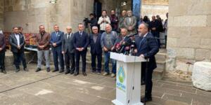 Afşin’de 1. Akdeniz Bienali kapsamında resim sergisi açıldı.