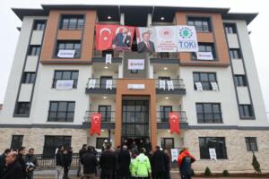 toki konutlari 4 300x200 Büyükşehir’de Yılın Son Meclis Toplantısı Gerçekleştirildi!