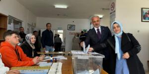 Başkan Adayı Koray Kıraç Oyunu Kullandı!