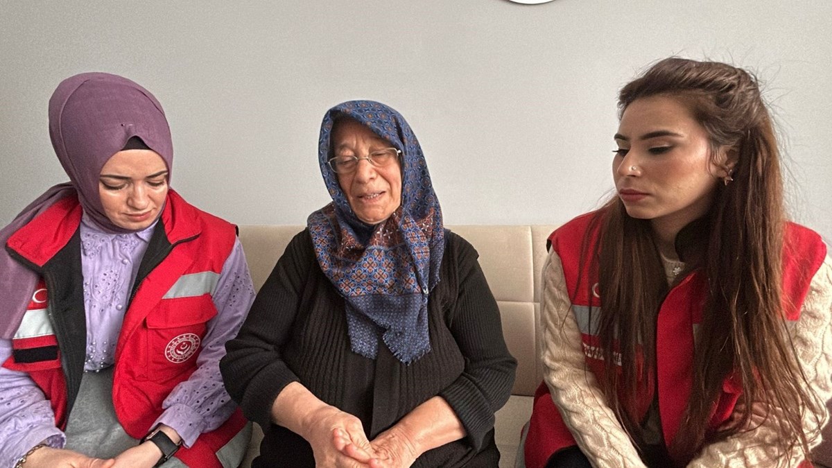 1739917895 820 Asrin felaketinde yasadiklarini gozyaslari icinde anlattilar Insan cocugunu unutur mu Büyükşehir’de Yılın Son Meclis Toplantısı Gerçekleştirildi!