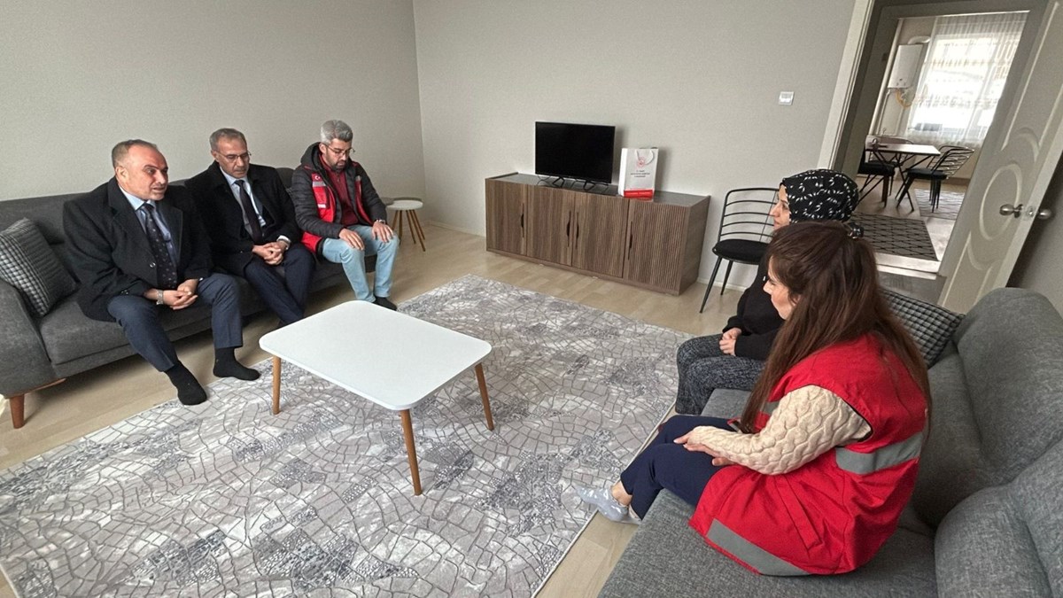 1739917895 936 Asrin felaketinde yasadiklarini gozyaslari icinde anlattilar Insan cocugunu unutur mu Büyükşehir’de Yılın Son Meclis Toplantısı Gerçekleştirildi!