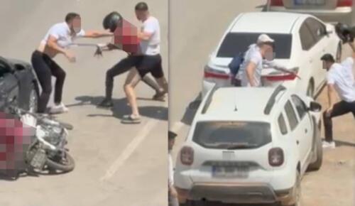 Trafikte motokuryeye tekme tokat dayak – Son Dakika Türkiye Haberleri