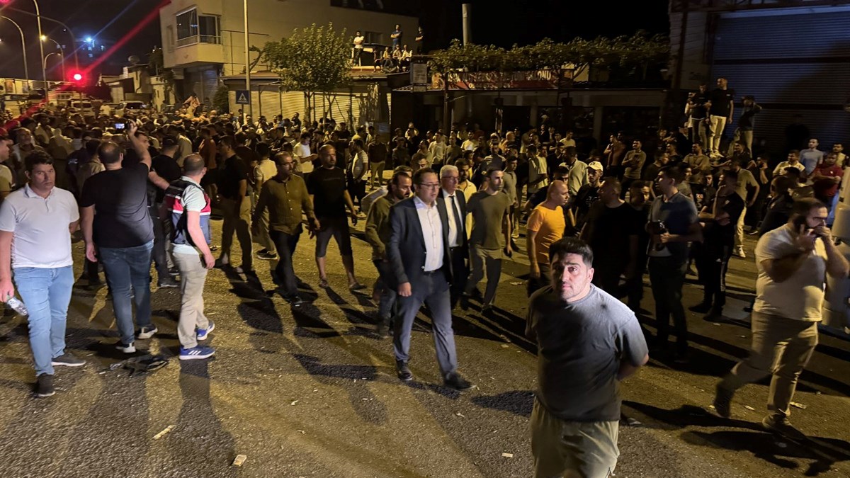 1757816935 738 Tirin carptigi genc oldu mahalleli yolu kapatti Başkan Görgel: “Kurban Bayramı’mız Kutlu Olsun”